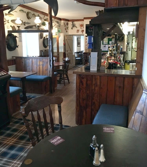 Wreckers Retreat bar Hartlant Quay