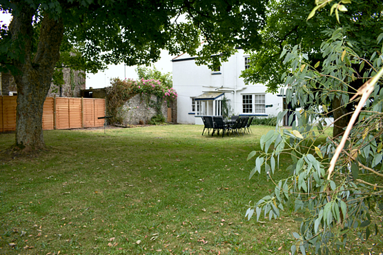 Large fully enclosed back garden sw England