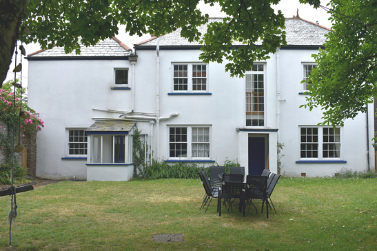 Garden area for Charter House holiday letting
