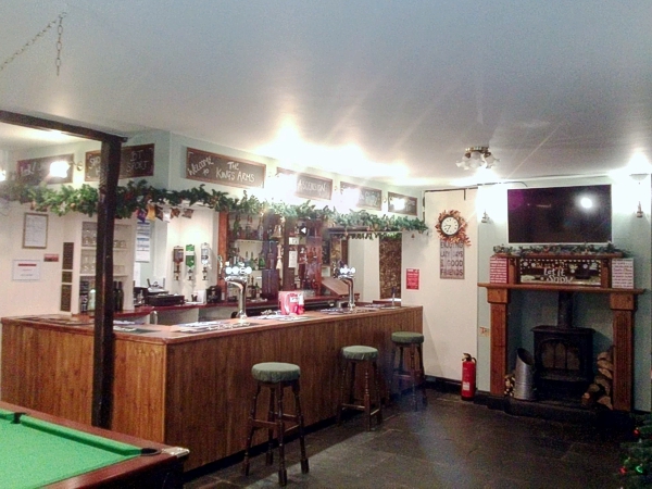 The bar in the kings arms